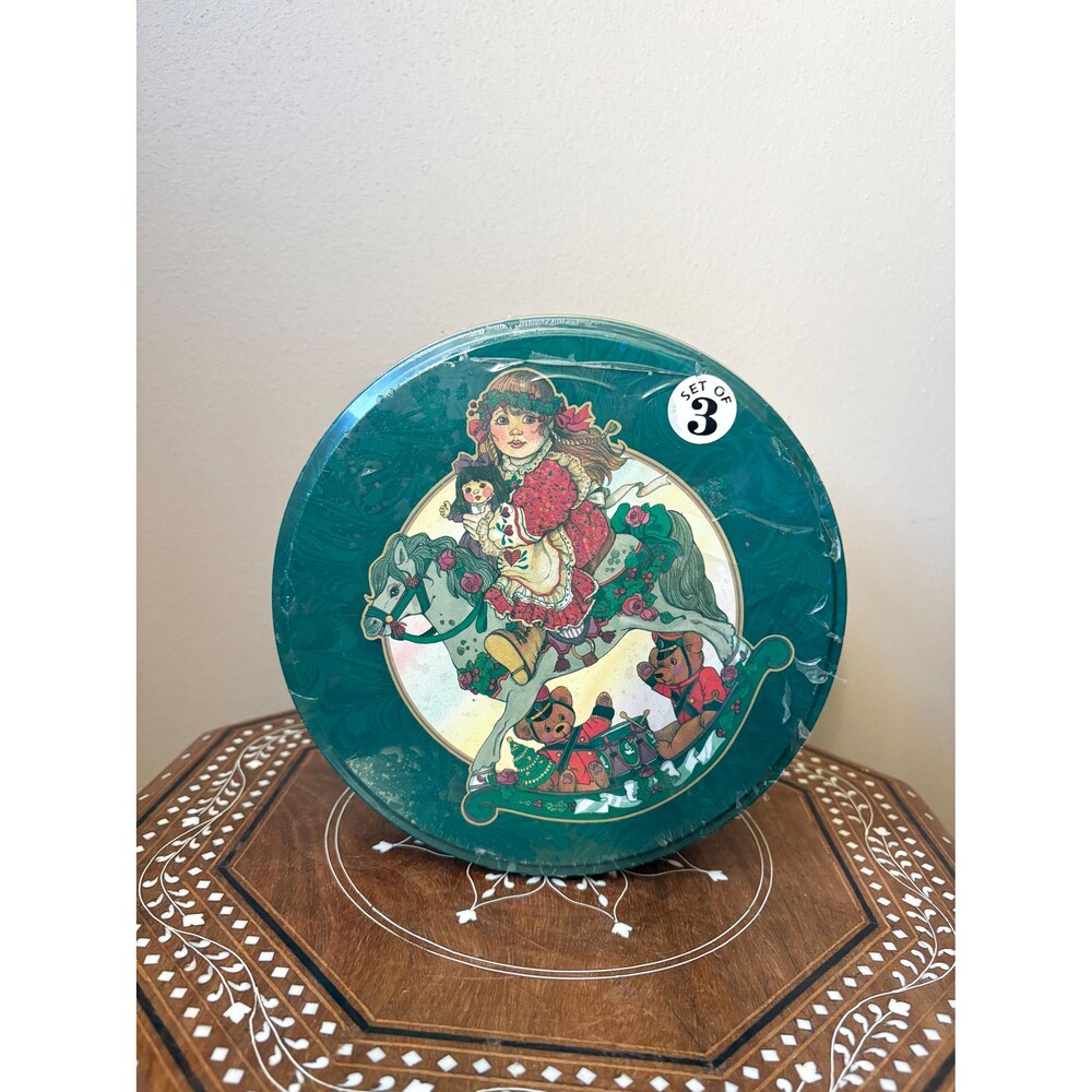 Vintage Set Of 3 Christmas Nesting Cookie Tins New/Sealed 1992